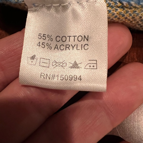 Women’s Y2K sweater with flower pattern - Picture 6 of 6